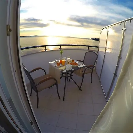 Adriatic House Hotel 3*