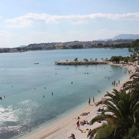 Adriatic House 3*