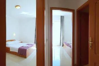 Adriatic House 3*