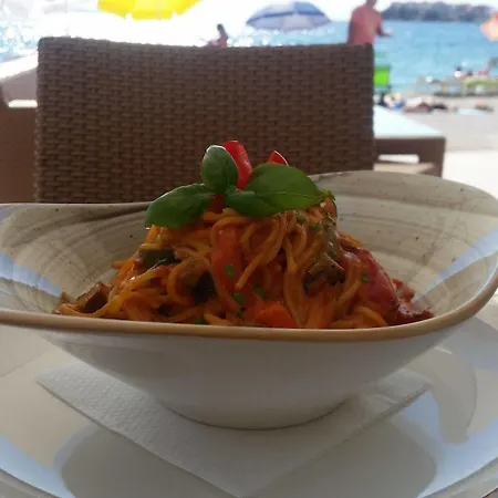 Adriatic House Hotel 3*