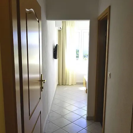 Adriatic House Hotel 3*
